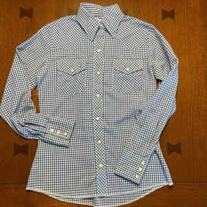Super cute vintage 1980s Wrangler western shirt, size 30 (small).